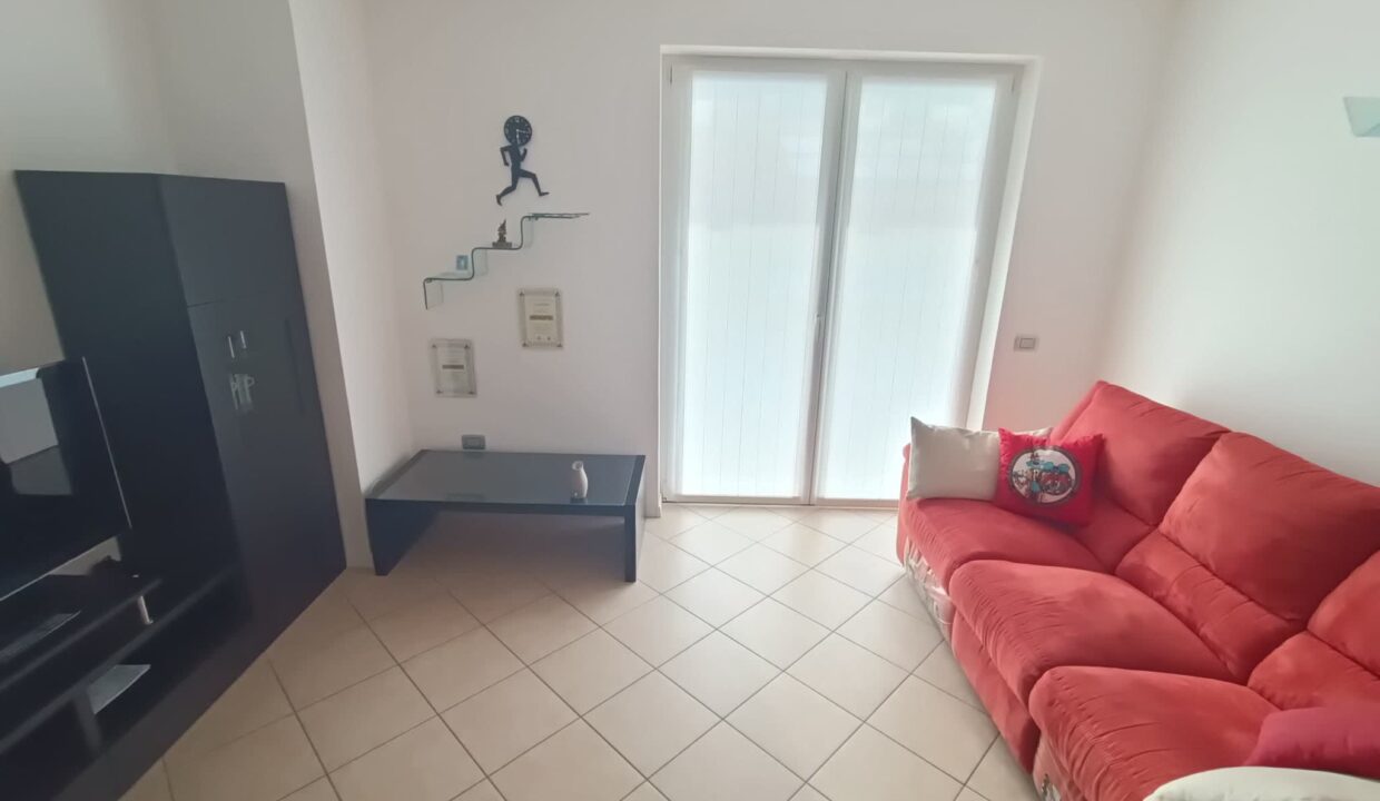 Open-house-V451-12