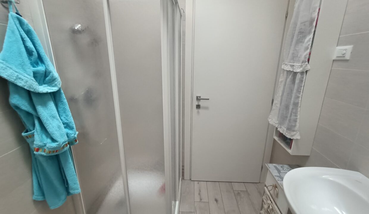 Open-house-V529-15