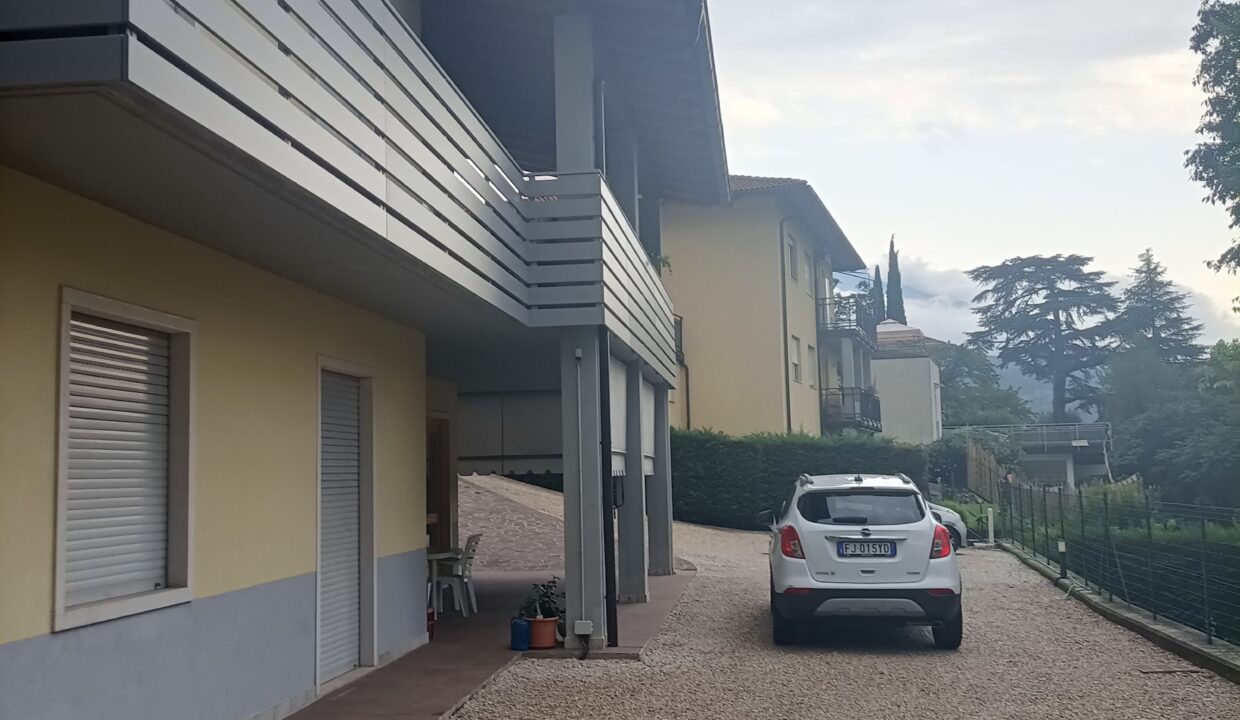 Open-house-V529-25