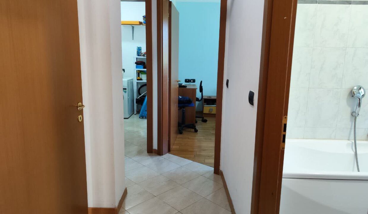 Open-house-V531-12