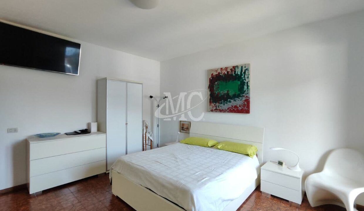 Open-house-V532-13