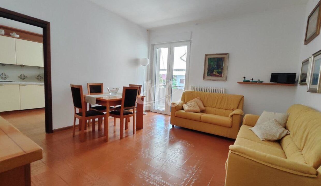 Open-house-V532-7