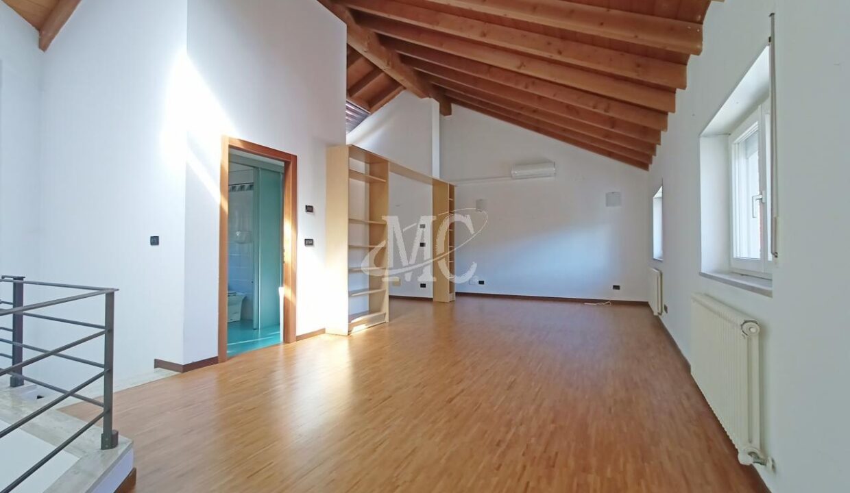 V569-open-house2