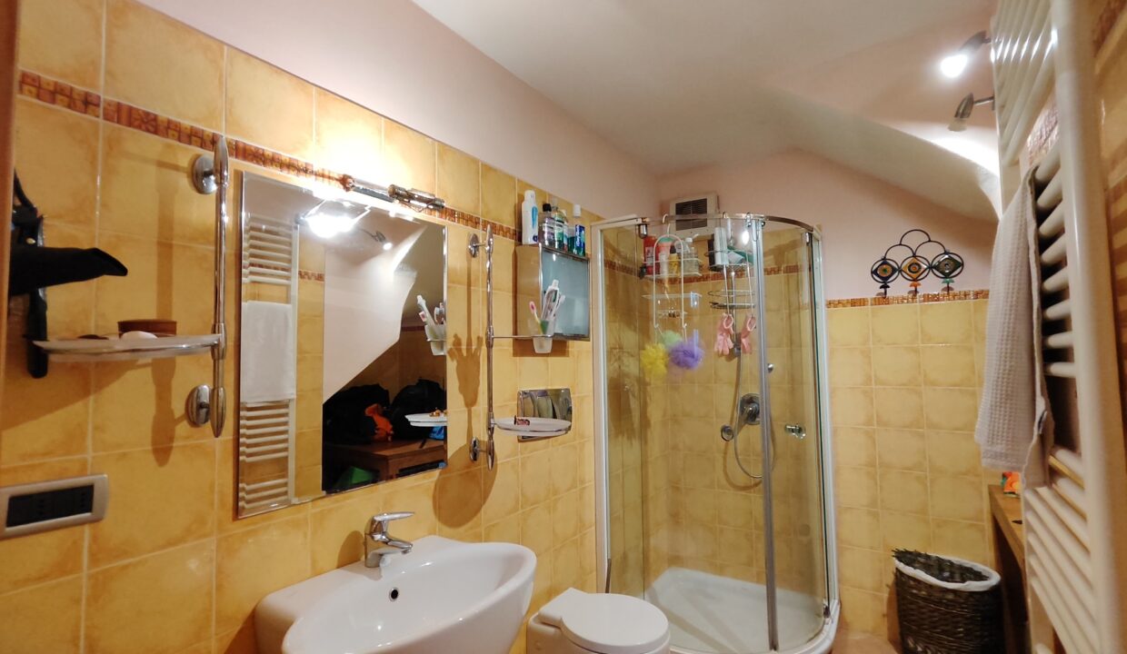 V703 Bagno 4