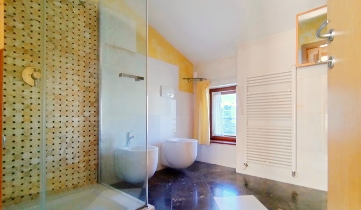 V748 bagno