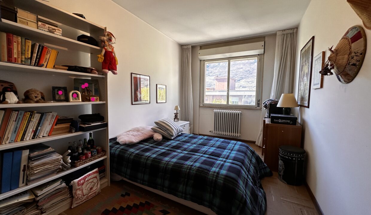 V754 camera da letto 1
