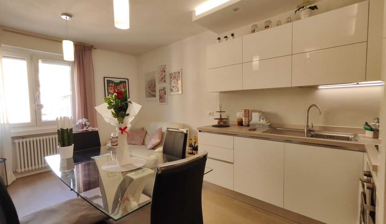 V785 cucina